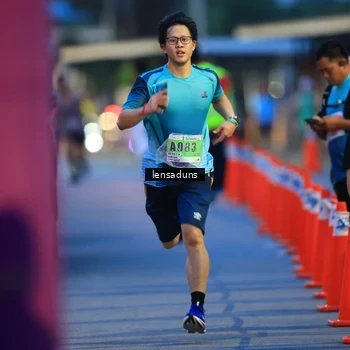 Runner Photo 8899670