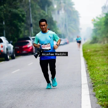 Runner Photo 8899694