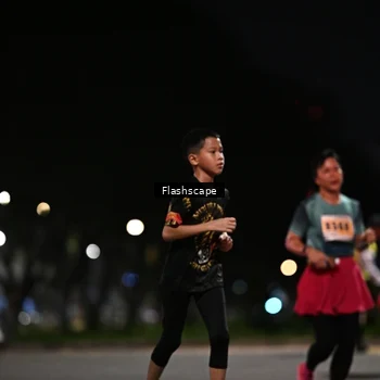 Runner Photo 8899699
