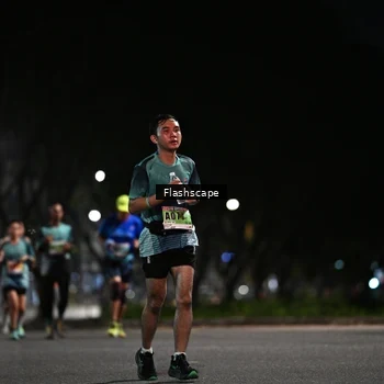 Runner Photo 8899702