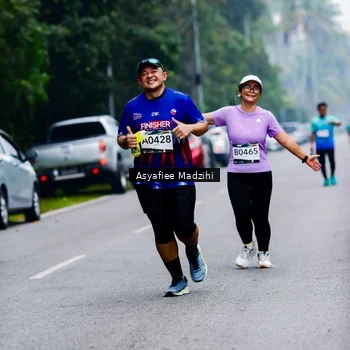 Runner Photo 8899726