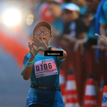 Runner Photo 8899743