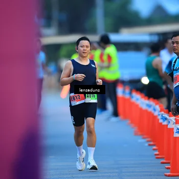 Runner Photo 8899750