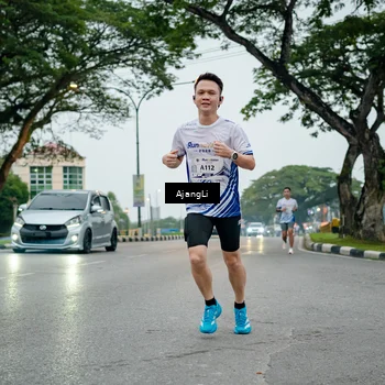 Runner Photo 8899766