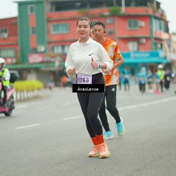 Runner Photo 8899804