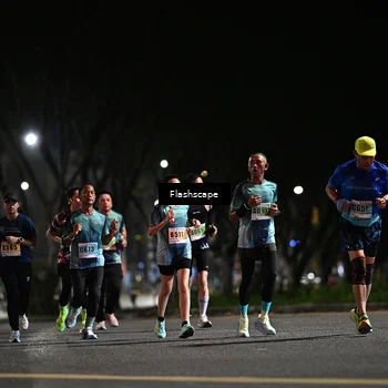 Runner Photo 8899831