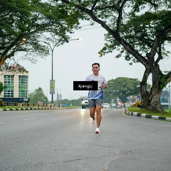 Runner Photo 8899832