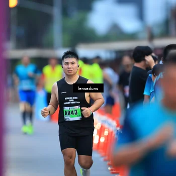 Runner Photo 8899879