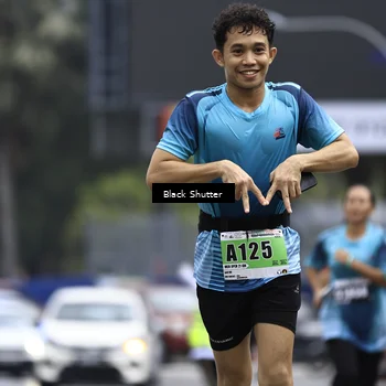 Runner Photo 8899915