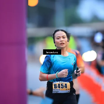 Runner Photo 8899929