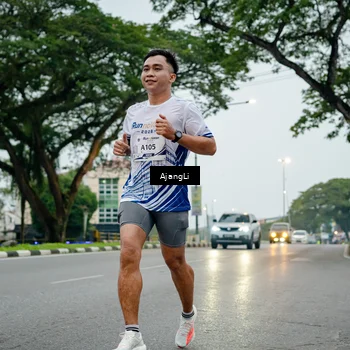 Runner Photo 8899941