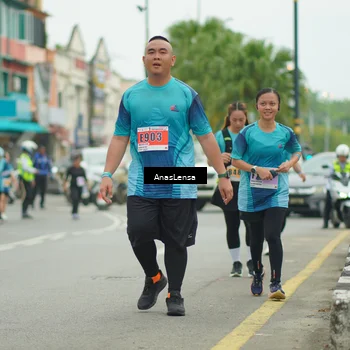Runner Photo 8899972