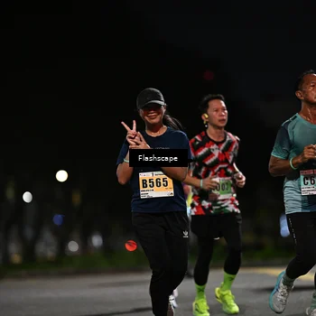 Runner Photo 8900018