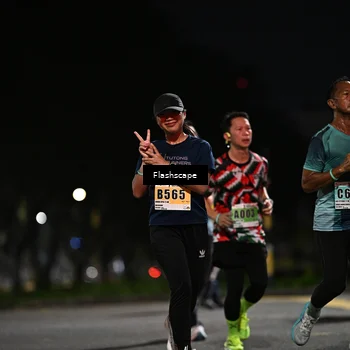 Runner Photo 8900024