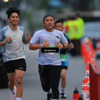Runner Photo 8900027