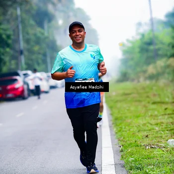 Runner Photo 8900096