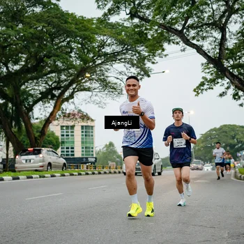 Runner Photo 8900107