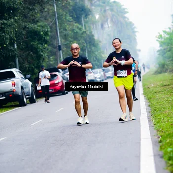 Runner Photo 8900110