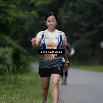 Runner Photo 8900113