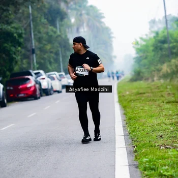 Runner Photo 8900149