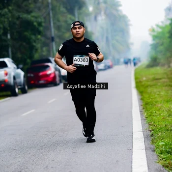 Runner Photo 8900150
