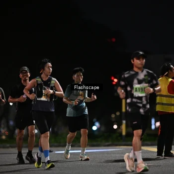 Runner Photo 8900152