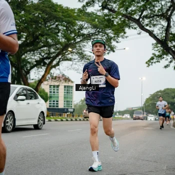 Runner Photo 8900155