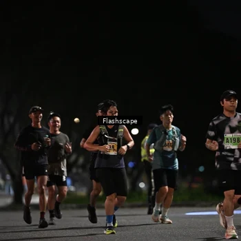 Runner Photo 8900166