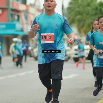 Runner Photo 8900226