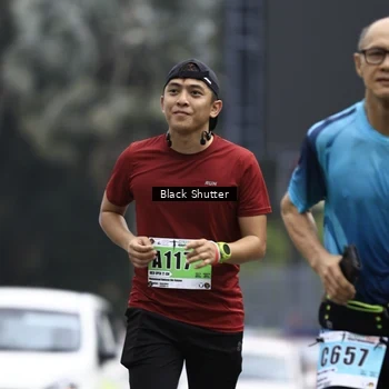 Runner Photo 8900249