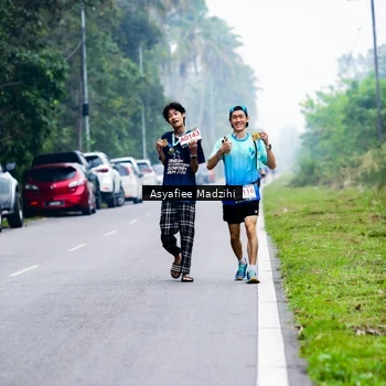 Runner Photo 8900257