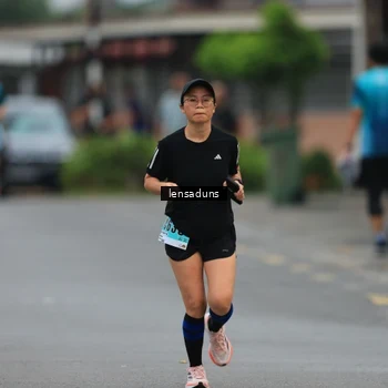 Runner Photo 8900266