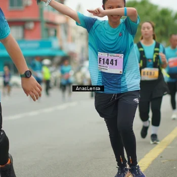 Runner Photo 8900295