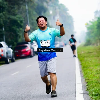 Runner Photo 8900315