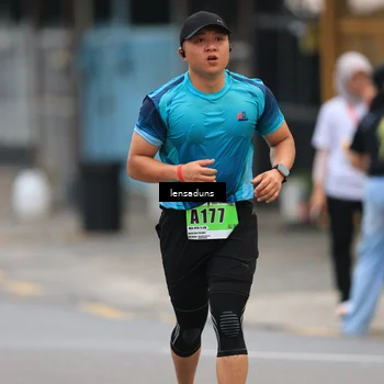 Runner Photo 8900361