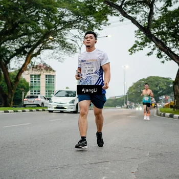 Runner Photo 8900365