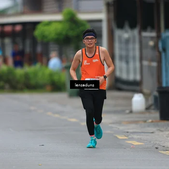 Runner Photo 8900376