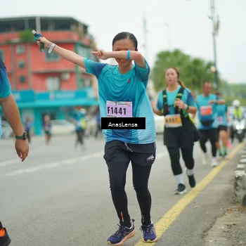 Runner Photo 8900393