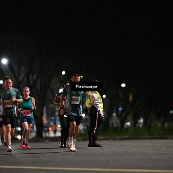Runner Photo 8900412