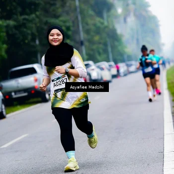 Runner Photo 8900435