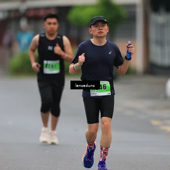 Runner Photo 8900439