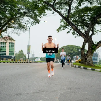 Runner Photo 8900484