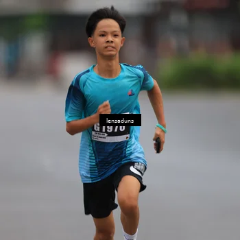 Runner Photo 8900514