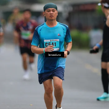 Runner Photo 8900629