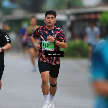 Runner Photo 8900636