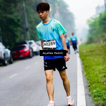 Runner Photo 8900641