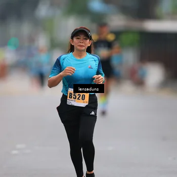 Runner Photo 8900653