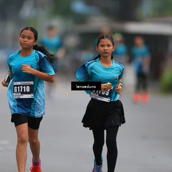 Runner Photo 8900668
