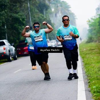 Runner Photo 8900682
