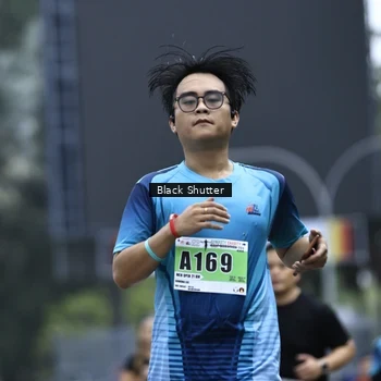 Runner Photo 8900704